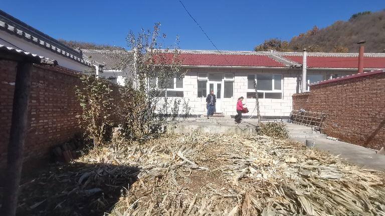 房东直租延庆四海镇180带菜园农家院，出门见山，停车方便